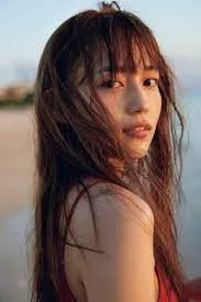 川口春奈の家族の国籍はハーフ