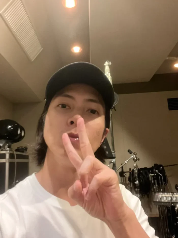 山下智久(やまぴー)の現在の彼女は誰?SNSでの匂わせはある?歴代彼女は13人と現在彼女